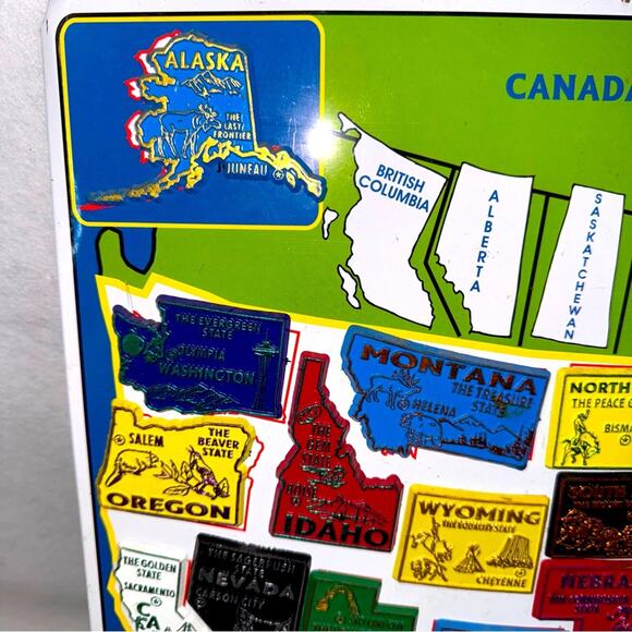 Vintage Magnetic Collectors Map US Traveler Collection Board & 28 State Magnets - Picture 2 of 9